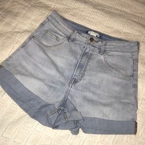 Light-wash, high waisted jean shorts